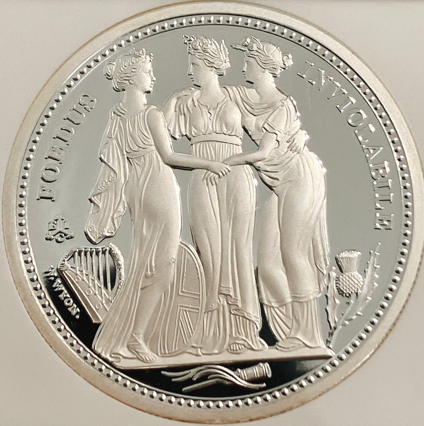 2021年 セントヘレナ「スリー・グレイセス」2ポンド銀貨【PF69UC|NGC鑑定|Three Graces】