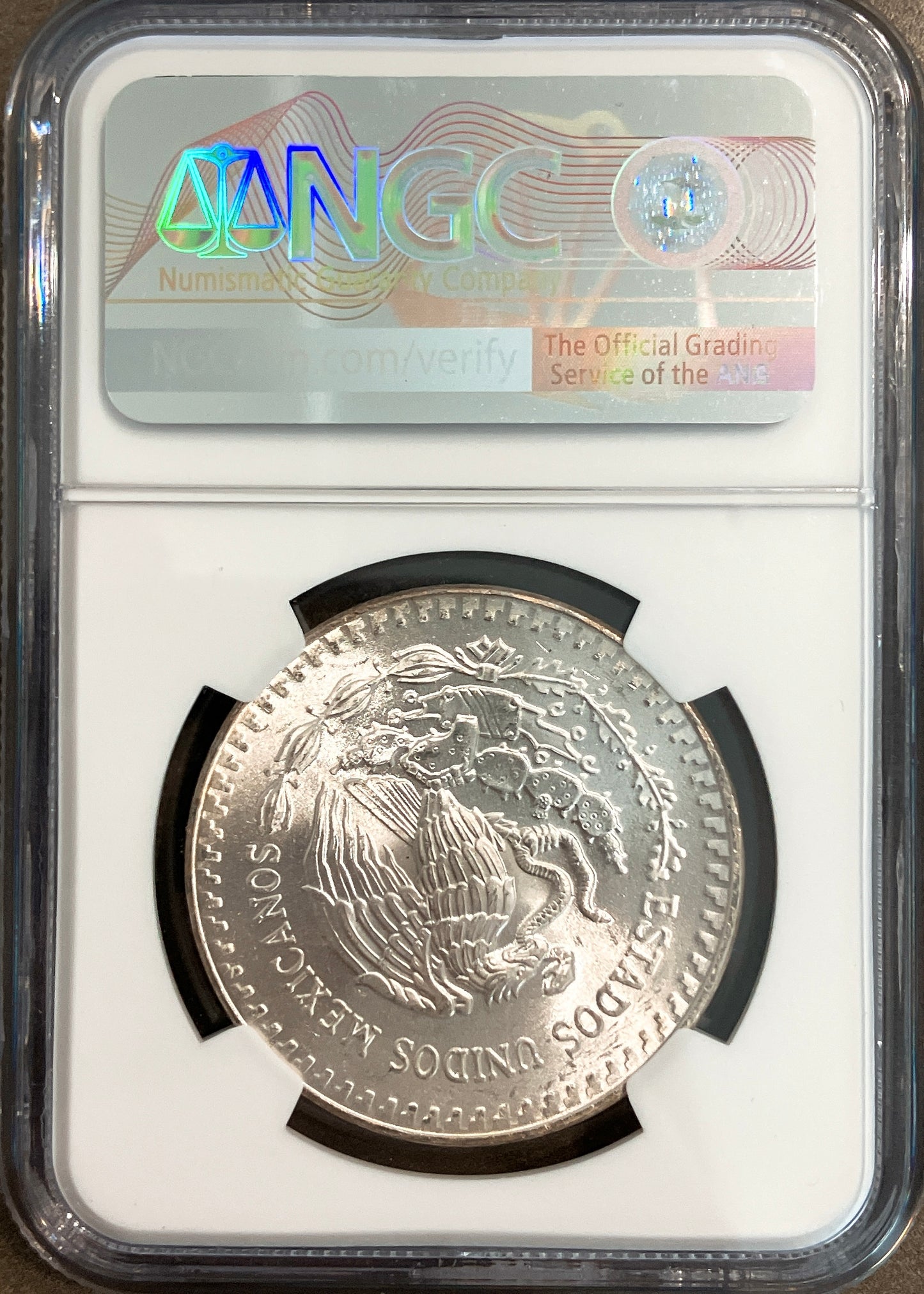 1985年 メキシコ 1オンス銀貨【リベルタッド｜NGC MS65｜自由と炎の女神像】